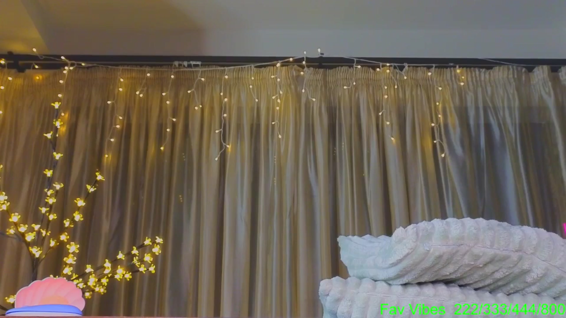 Gallery image thumbnail from Bomb_Ass's myfreecams stream on, 04/08/2026, 20:20 image 4 of 20