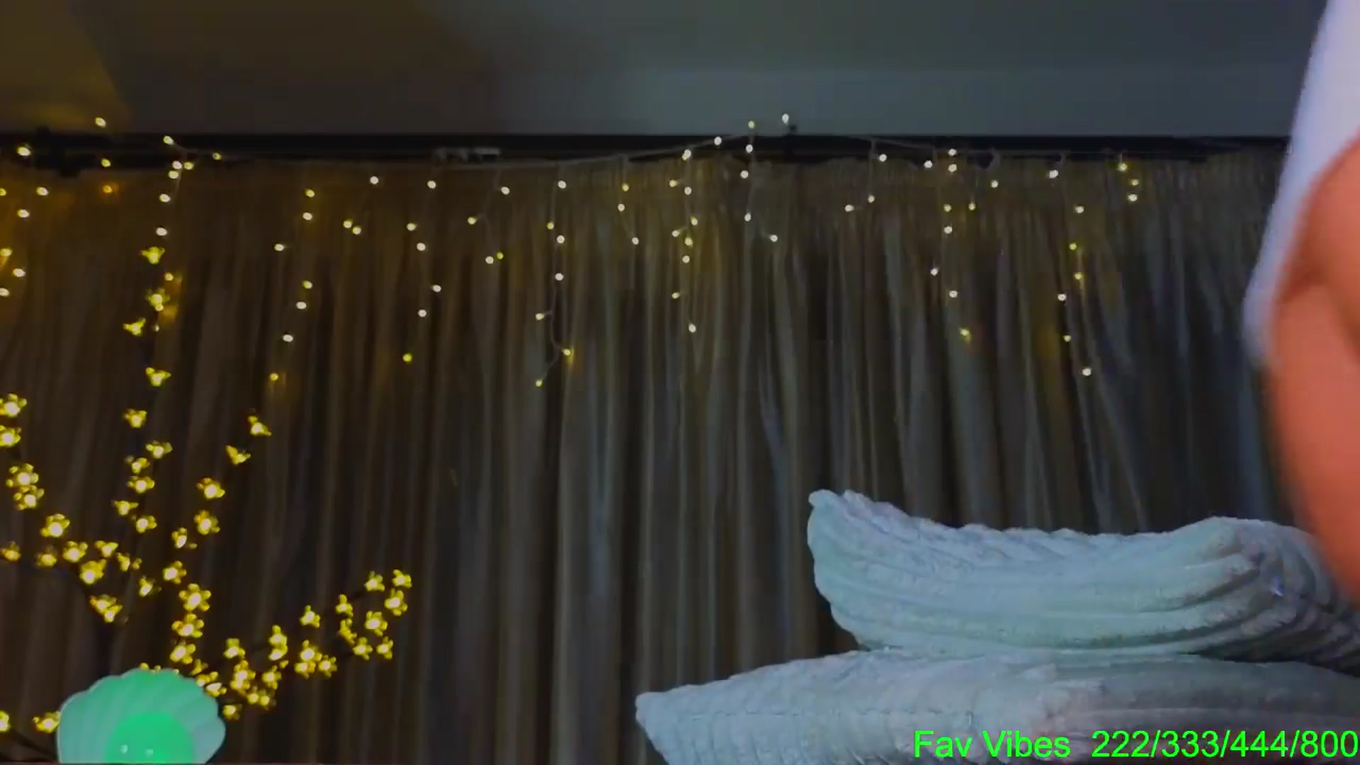 Gallery image thumbnail from Bomb_Ass's myfreecams stream on, 04/08/2026, 20:20 image 18 of 20