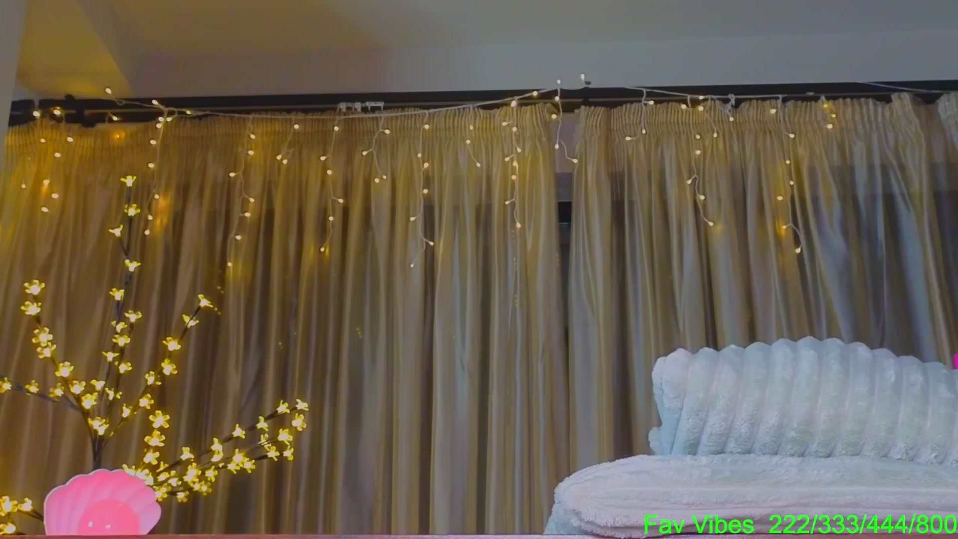 Gallery image thumbnail from Bomb_Ass's myfreecams stream on, 04/10/2026, 03:02 image 15 of 20