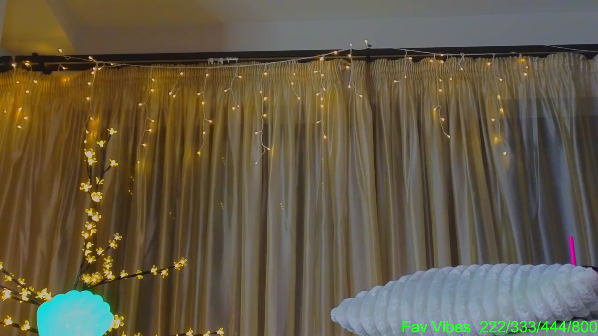 Gallery image thumbnail from Bomb_Ass's myfreecams stream on, 04/14/2026, 23:26 image 11 of 20