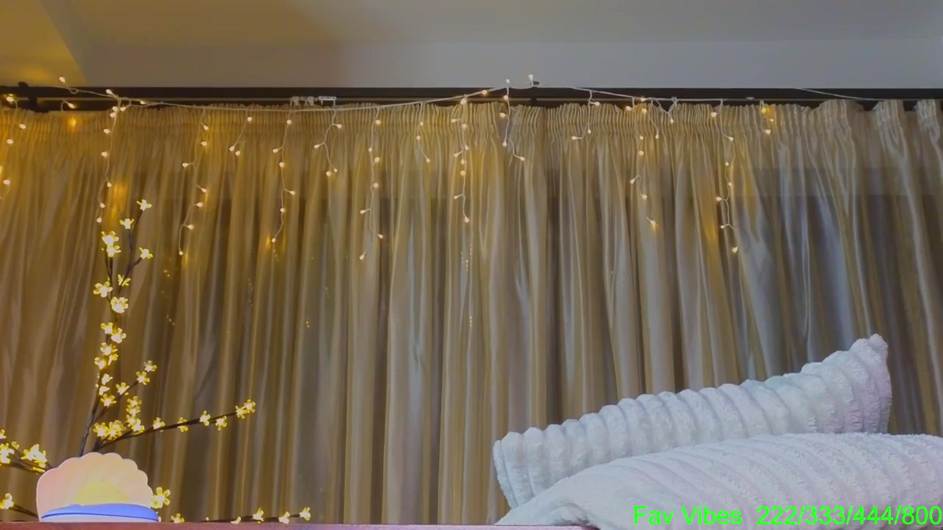 Gallery image thumbnail from Bomb_Ass's myfreecams stream on, 04/21/2026, 24:26 image 18 of 20