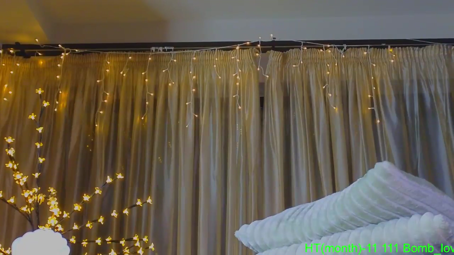 Gallery image thumbnail from Bomb_Ass's myfreecams stream on, 05/16/2026, 18:33 image 16 of 20