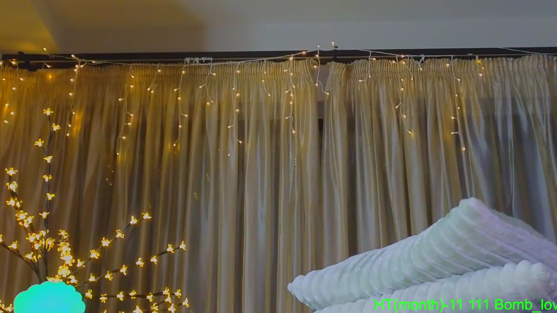 Gallery image thumbnail from Bomb_Ass's myfreecams stream on, 05/16/2026, 18:33 image 17 of 20