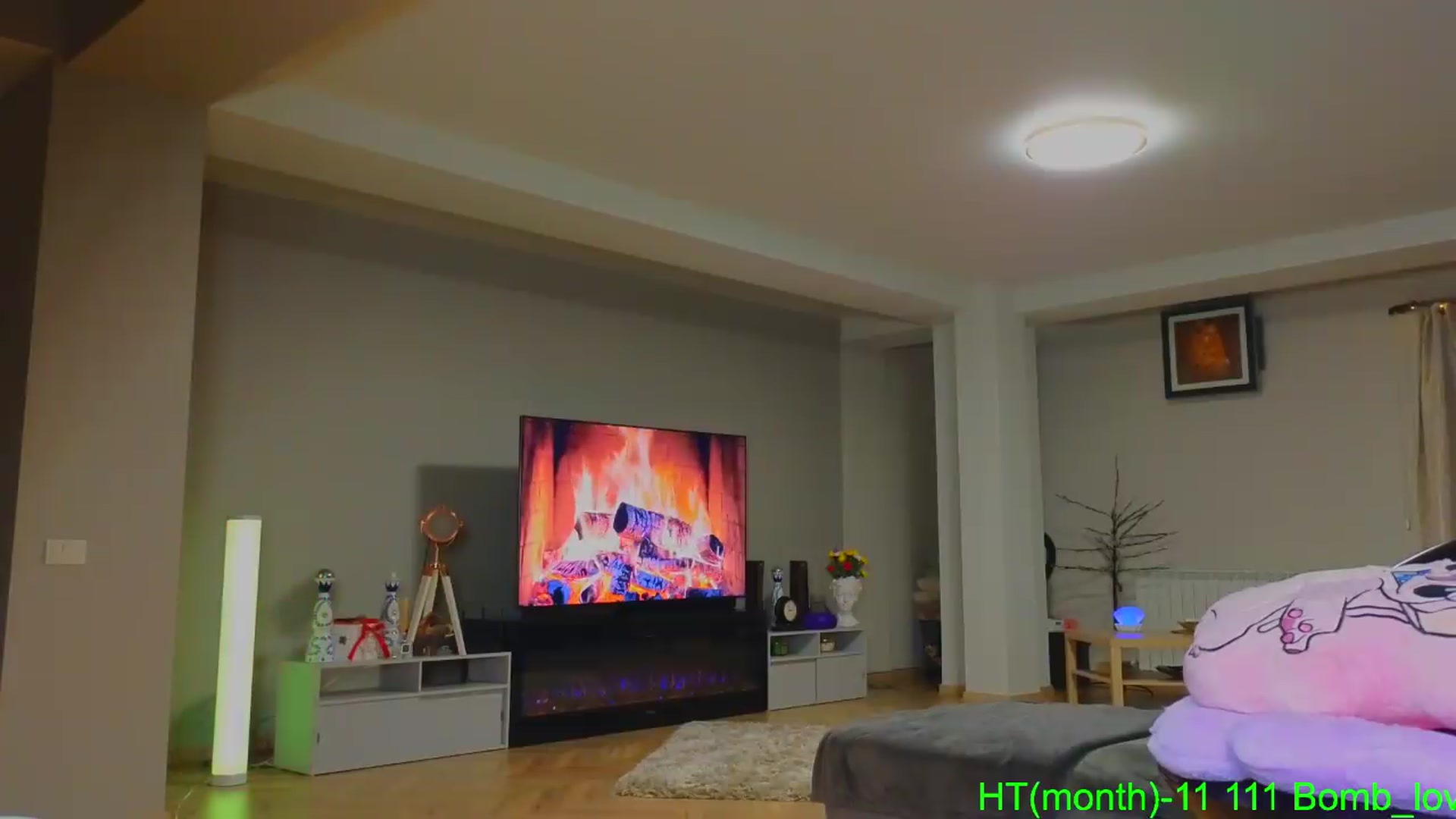 Gallery image thumbnail from Bomb_Ass's myfreecams stream on, 05/19/2026, 24:00 image 20 of 20