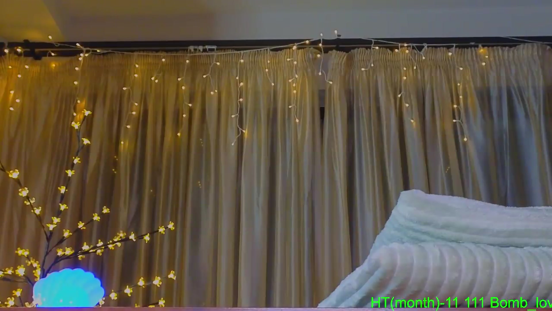 Gallery image thumbnail from Bomb_Ass's myfreecams stream on, 05/25/2026, 01:16 image 13 of 20