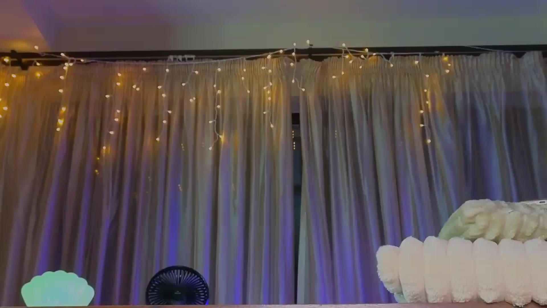 Gallery image thumbnail from Bomb_Ass's myfreecams stream on, 08/14/2026, 24:43 image 5 of 20