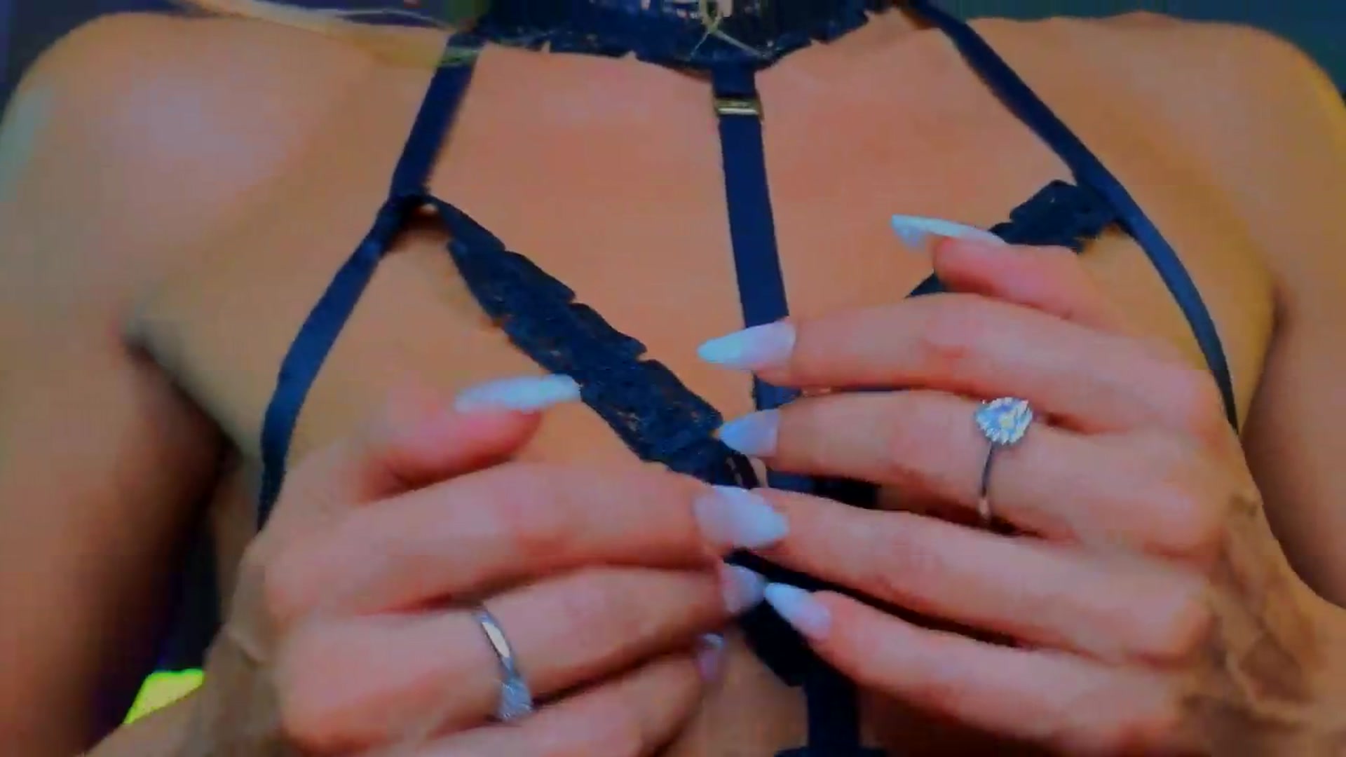 Gallery image thumbnail from Bomb_Ass's myfreecams stream on, 08/22/2026, 03:46 image 12 of 20