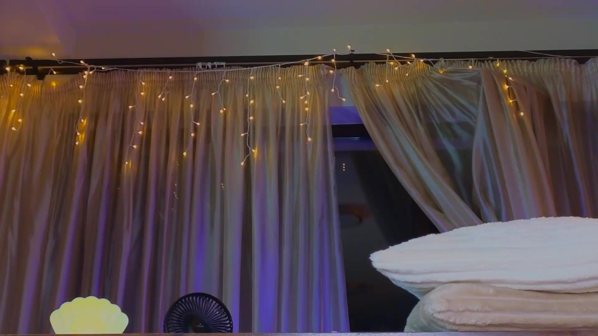 Gallery image thumbnail from Bomb_Ass's myfreecams stream on, 09/02/2026, 18:26 image 20 of 20