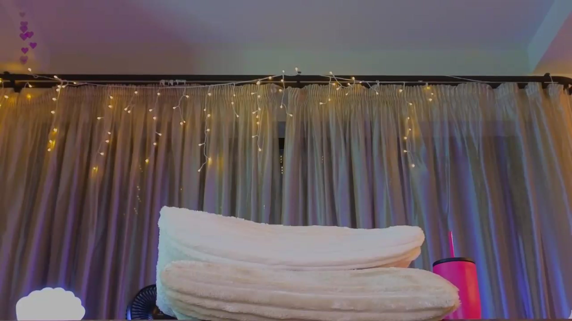 Gallery image thumbnail from Bomb_Ass's myfreecams stream on, 09/08/2026, 03:13 image 5 of 20