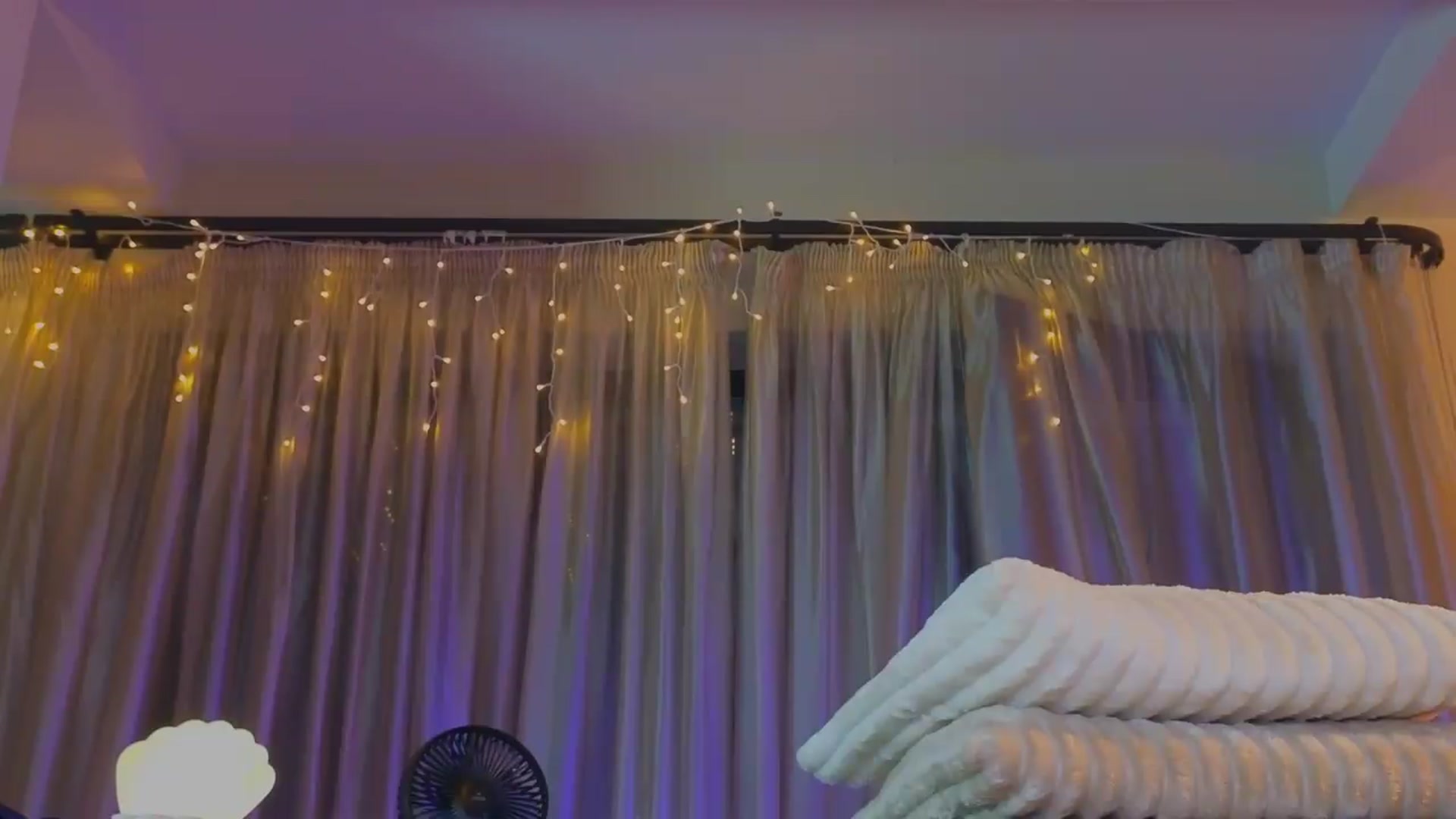 Gallery image thumbnail from Bomb_Ass's myfreecams stream on, 09/12/2026, 20:13 image 8 of 20