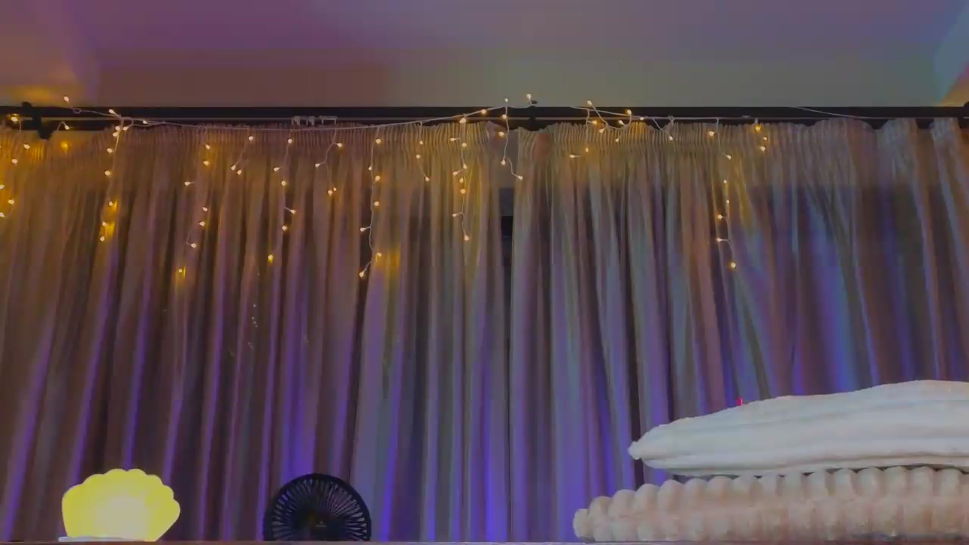 Gallery image thumbnail from Bomb_Ass's myfreecams stream on, 09/13/2026, 02:37 image 11 of 20