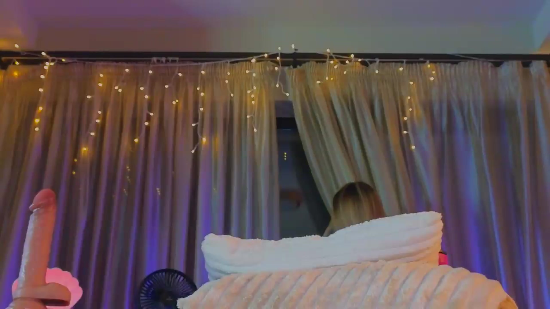 Gallery image thumbnail from Bomb_Ass's myfreecams stream on, 09/14/2026, 03:20 image 9 of 20