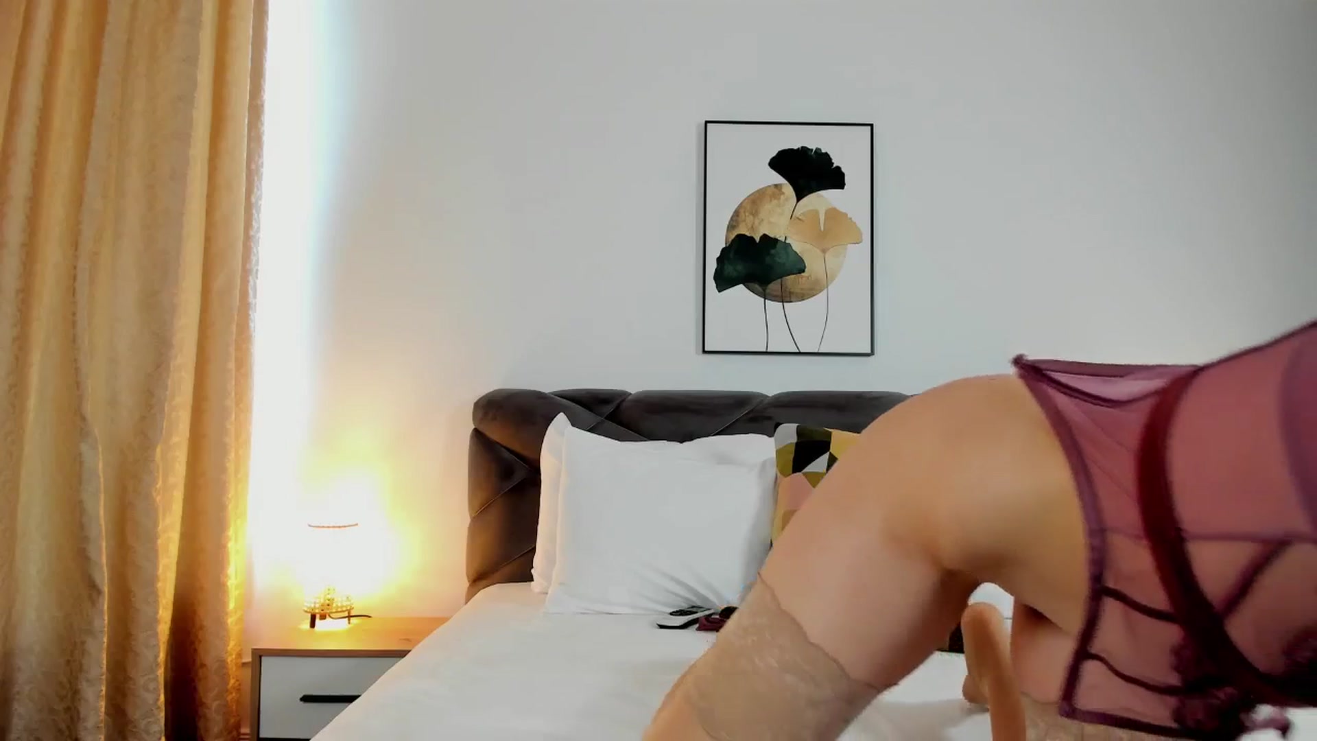 Gallery image thumbnail from Bombshell_Wow's myfreecams stream on, 06/30/2025, 15:16 image 7 of 20