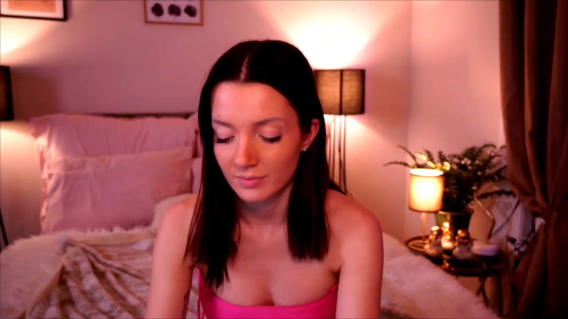 Gallery image thumbnail from Bon_bon_baby's myfreecams stream on, 11/20/2022, 22:34 image 13 of 20