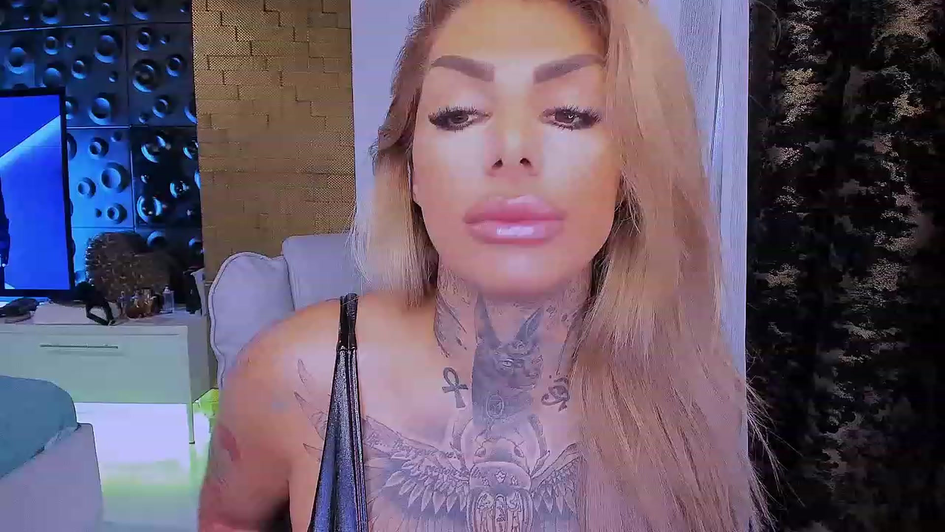 Gallery image thumbnail from BondGirl007's myfreecams stream on, 02/12/2023, 10:52 image 17 of 20