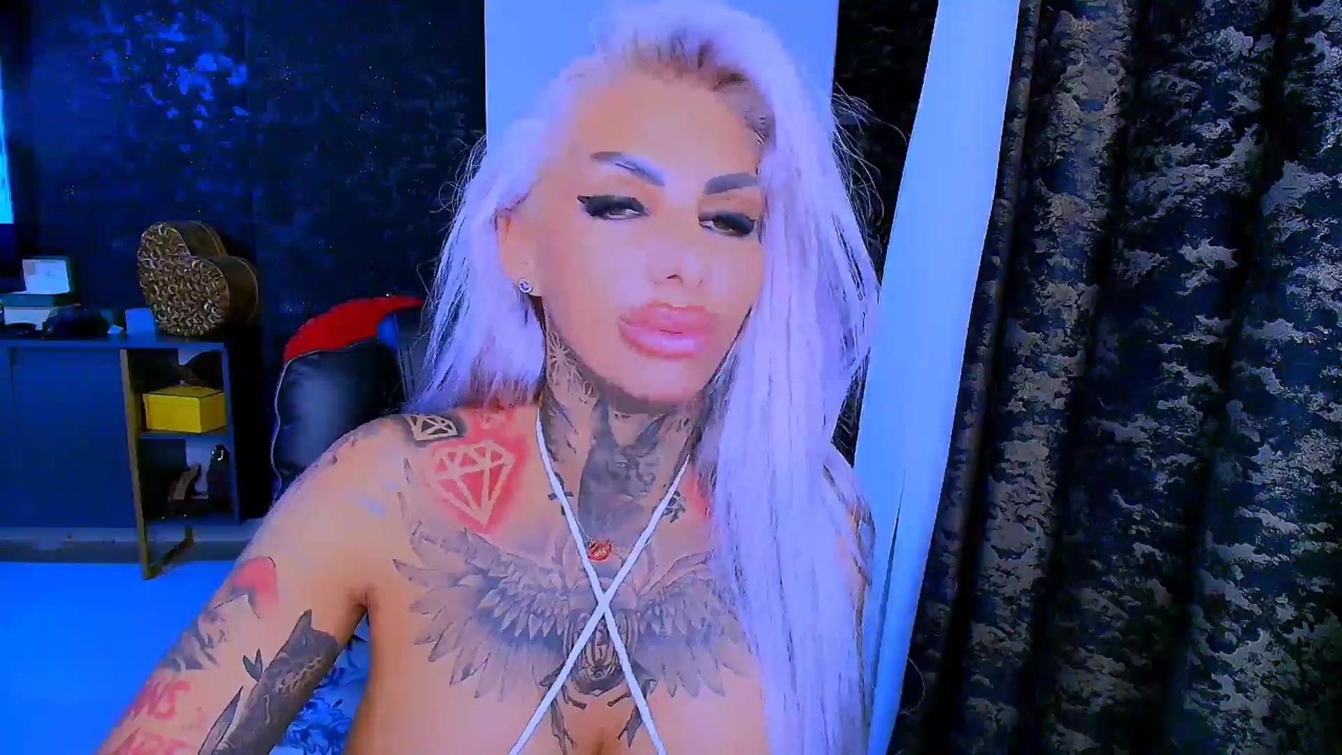 Gallery image thumbnail from BondGirl007's myfreecams stream on, 08/16/2025, 21:18 image 20 of 20