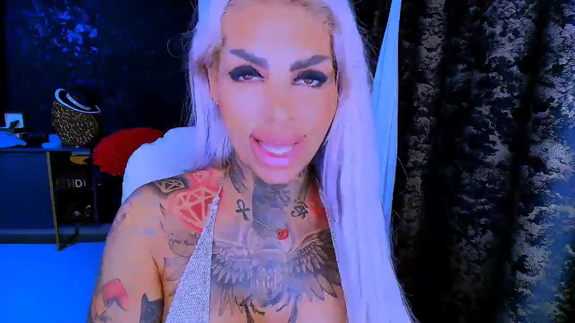 Gallery image thumbnail from BondGirl007's myfreecams stream on, 08/24/2025, 17:36 image 4 of 20
