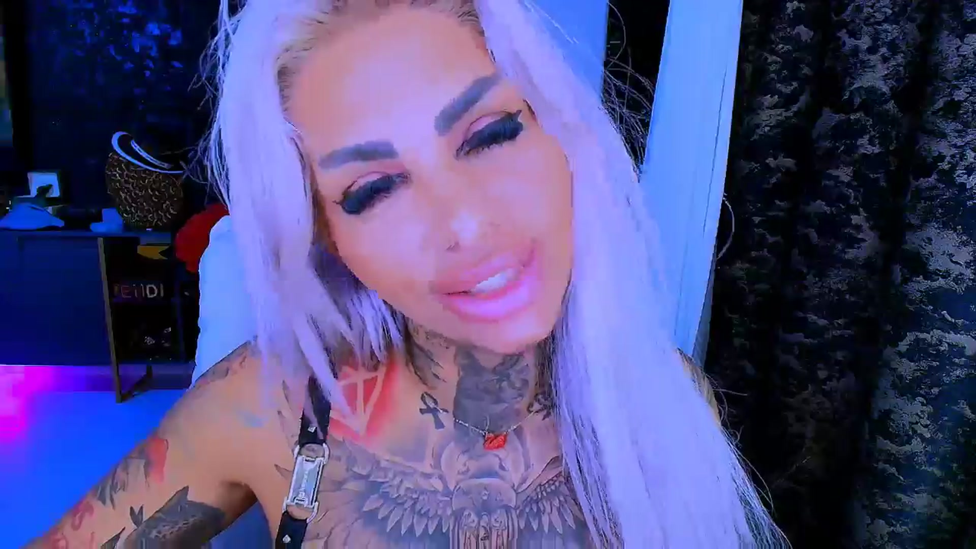 Gallery image thumbnail from BondGirl007's myfreecams stream on, 08/24/2025, 23:55 image 16 of 20