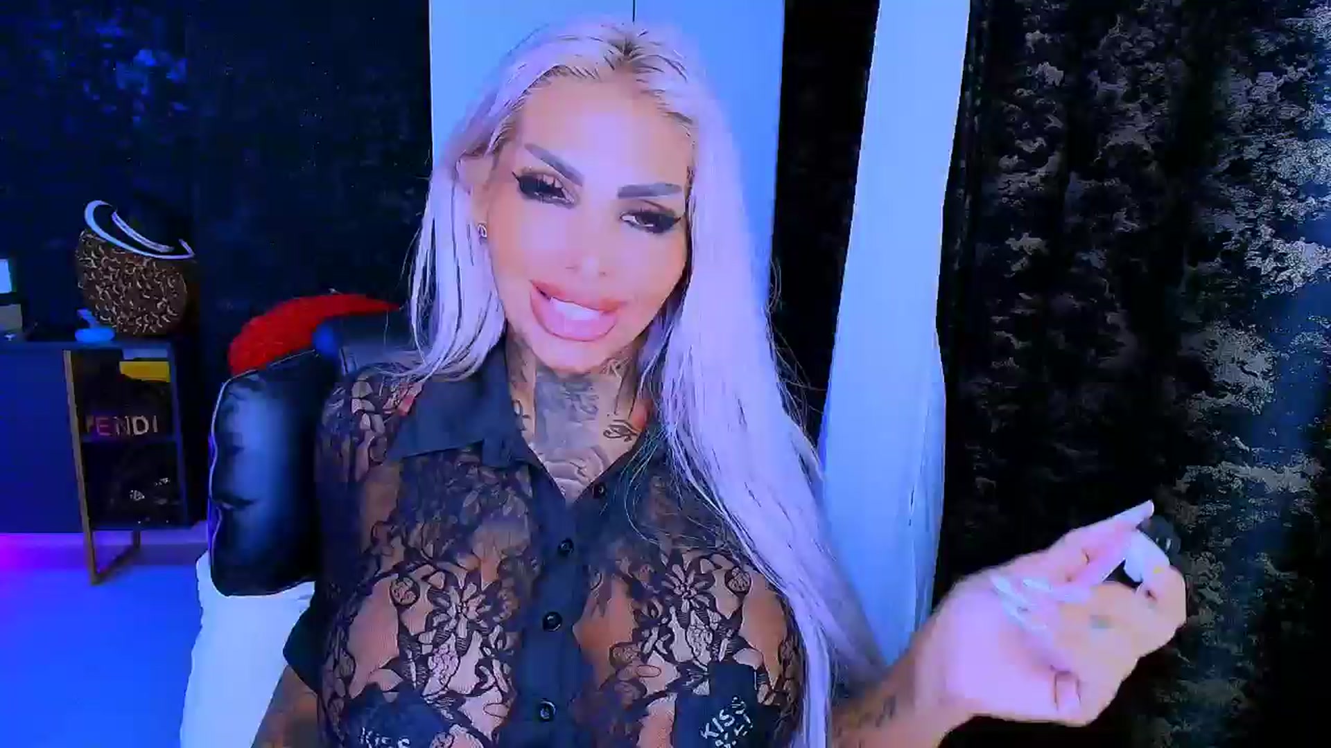 Gallery image thumbnail from BondGirl007's myfreecams stream on, 08/27/2025, 17:16 image 9 of 20