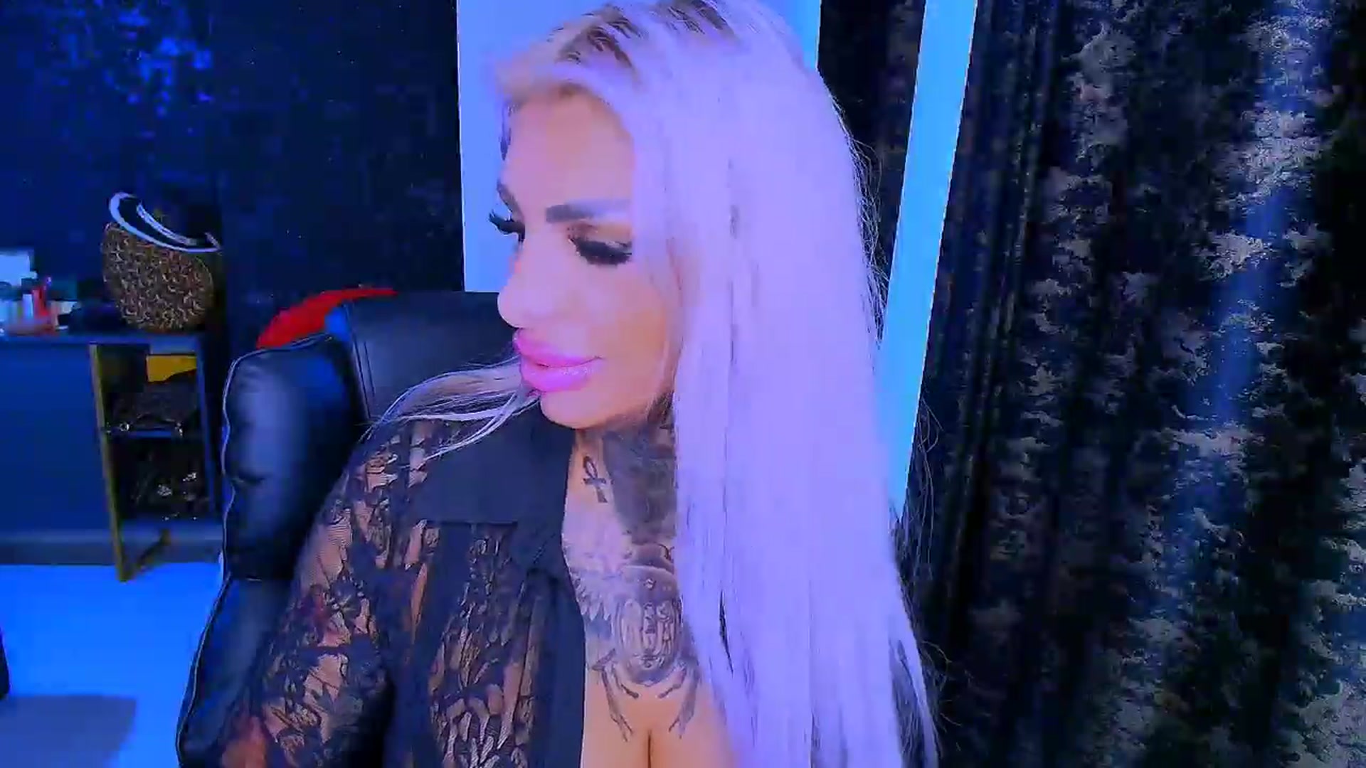 Gallery image thumbnail from BondGirl007's myfreecams stream on, 08/31/2025, 09:14 image 14 of 20
