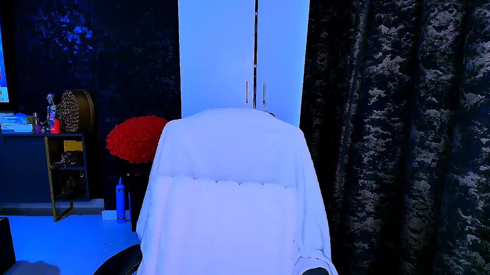Gallery image thumbnail from BondGirl007's myfreecams stream on, 10/12/2025, 10:55 image 2 of 20