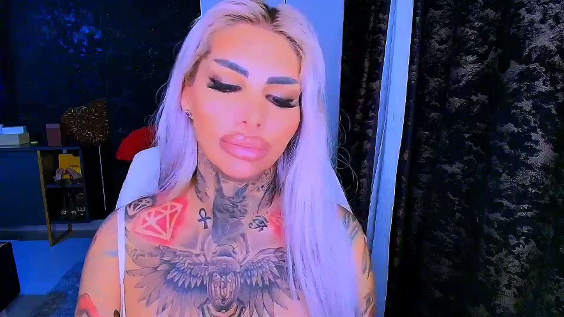 Gallery image thumbnail from BondGirl007's myfreecams stream on, 11/05/2025, 19:38 image 11 of 20