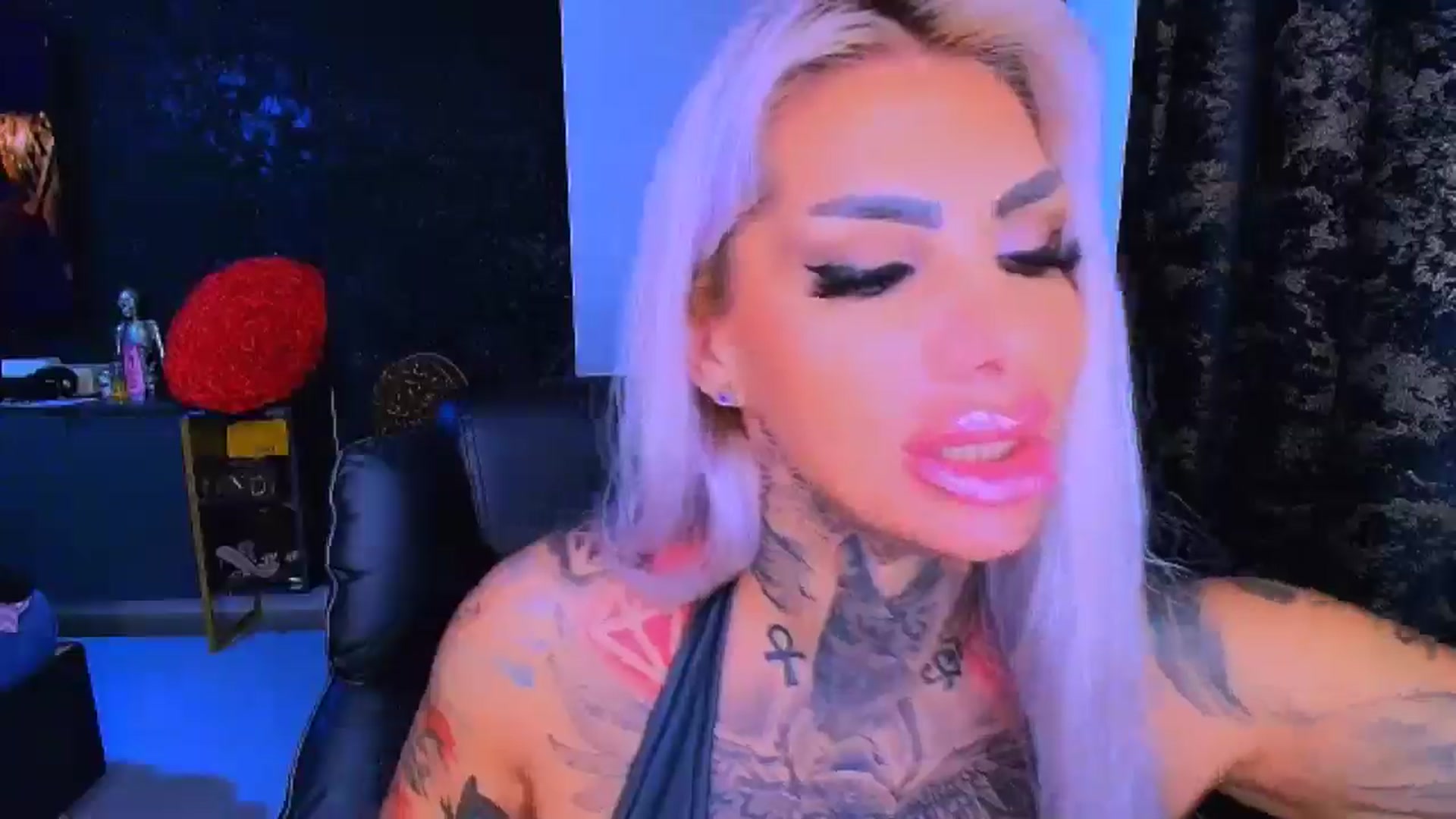 Gallery image thumbnail from BondGirl007's myfreecams stream on, 11/08/2025, 09:48 image 11 of 20