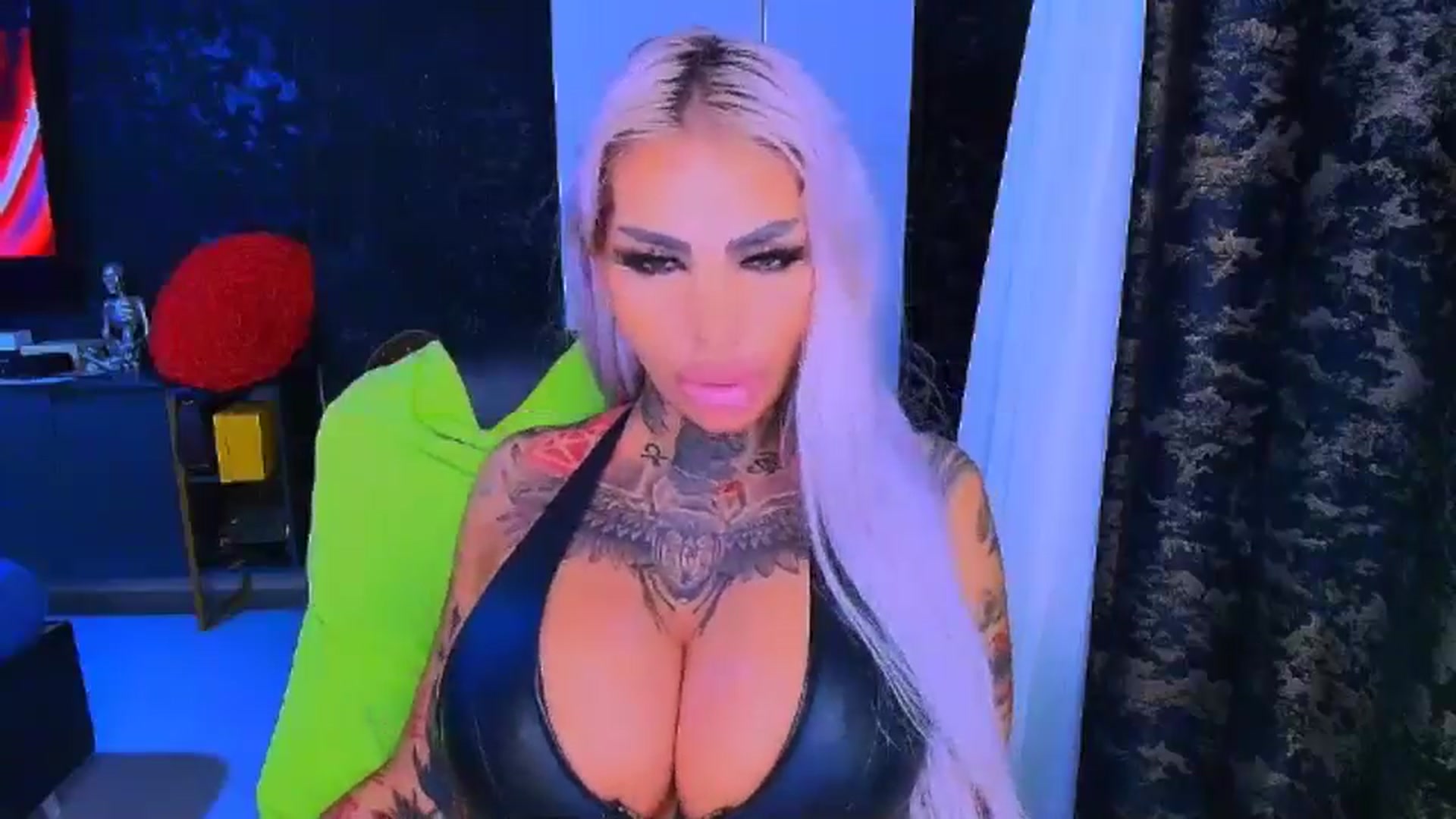 Gallery image thumbnail from BondGirl007's myfreecams stream on, 11/09/2025, 12:29 image 3 of 20