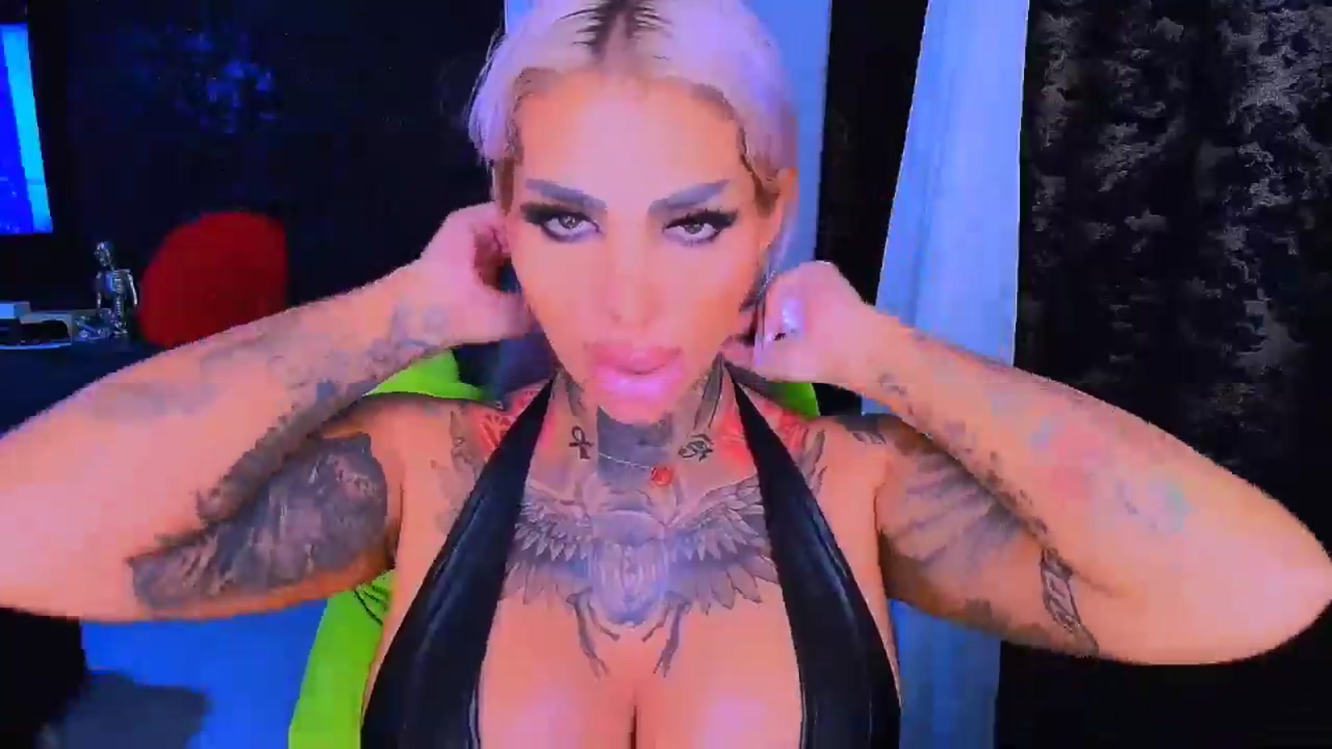 Gallery image thumbnail from BondGirl007's myfreecams stream on, 11/09/2025, 16:20 image 14 of 20