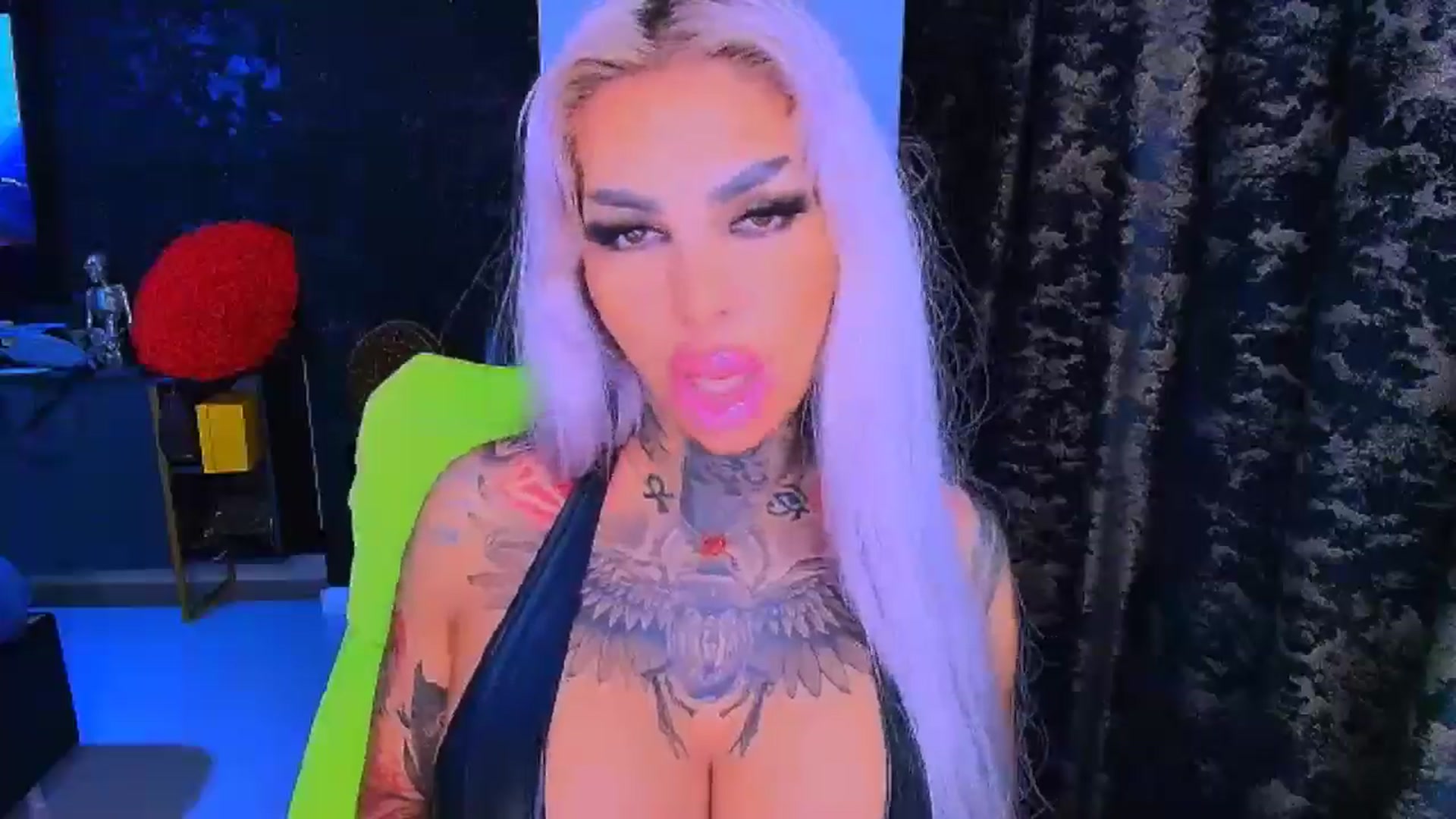 Gallery image thumbnail from BondGirl007's myfreecams stream on, 11/10/2025, 04:47 image 17 of 20