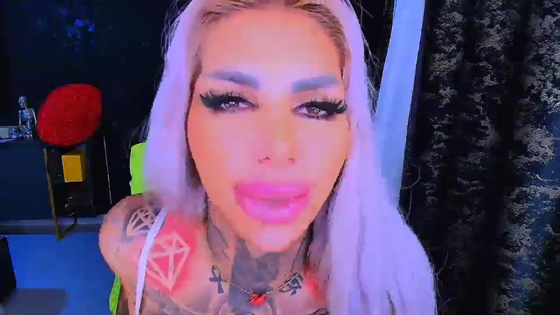 Gallery image thumbnail from BondGirl007's myfreecams stream on, 11/10/2025, 15:31 image 13 of 20