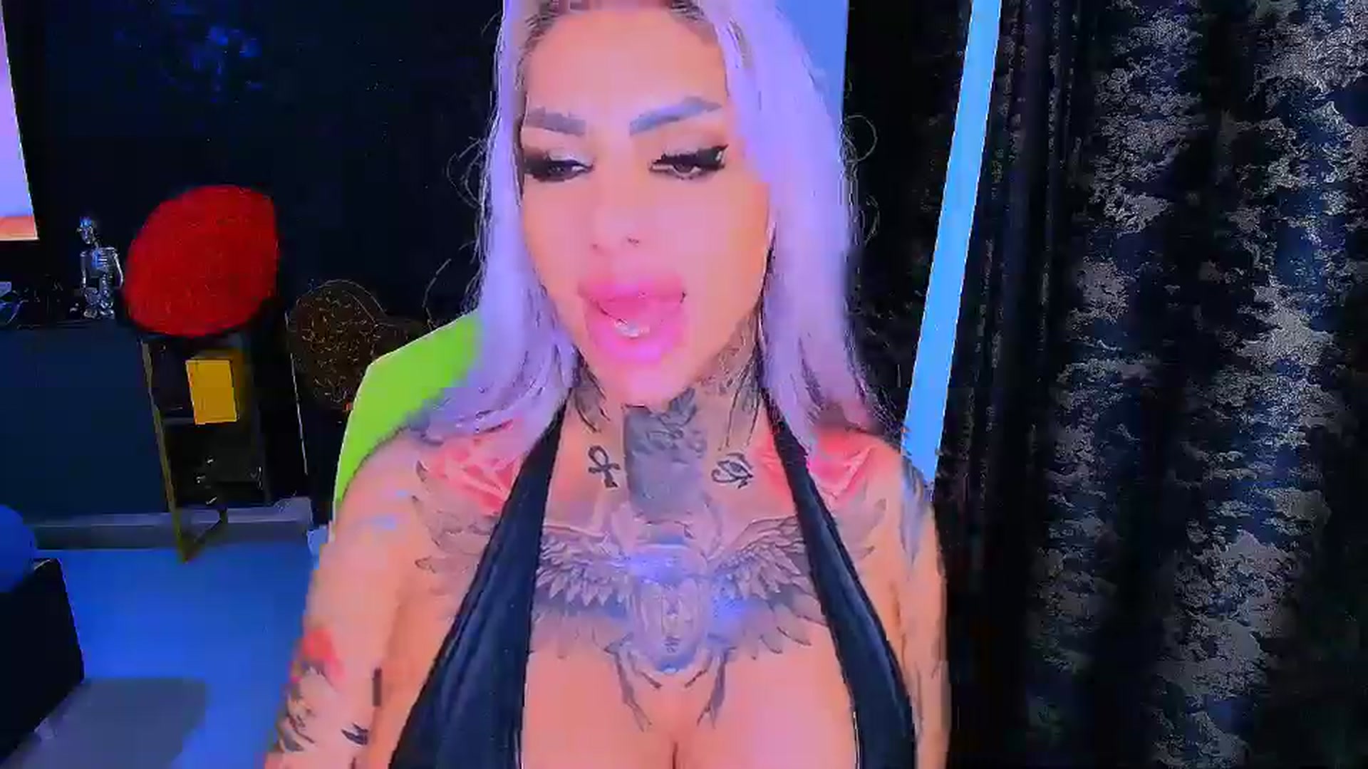 Gallery image thumbnail from BondGirl007's myfreecams stream on, 11/11/2025, 12:59 image 3 of 20