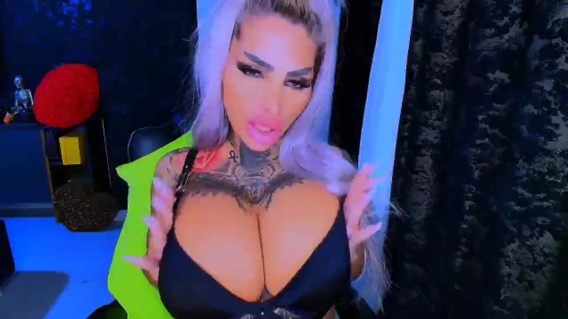 Gallery image thumbnail from BondGirl007's myfreecams stream on, 11/12/2025, 07:26 image 16 of 20