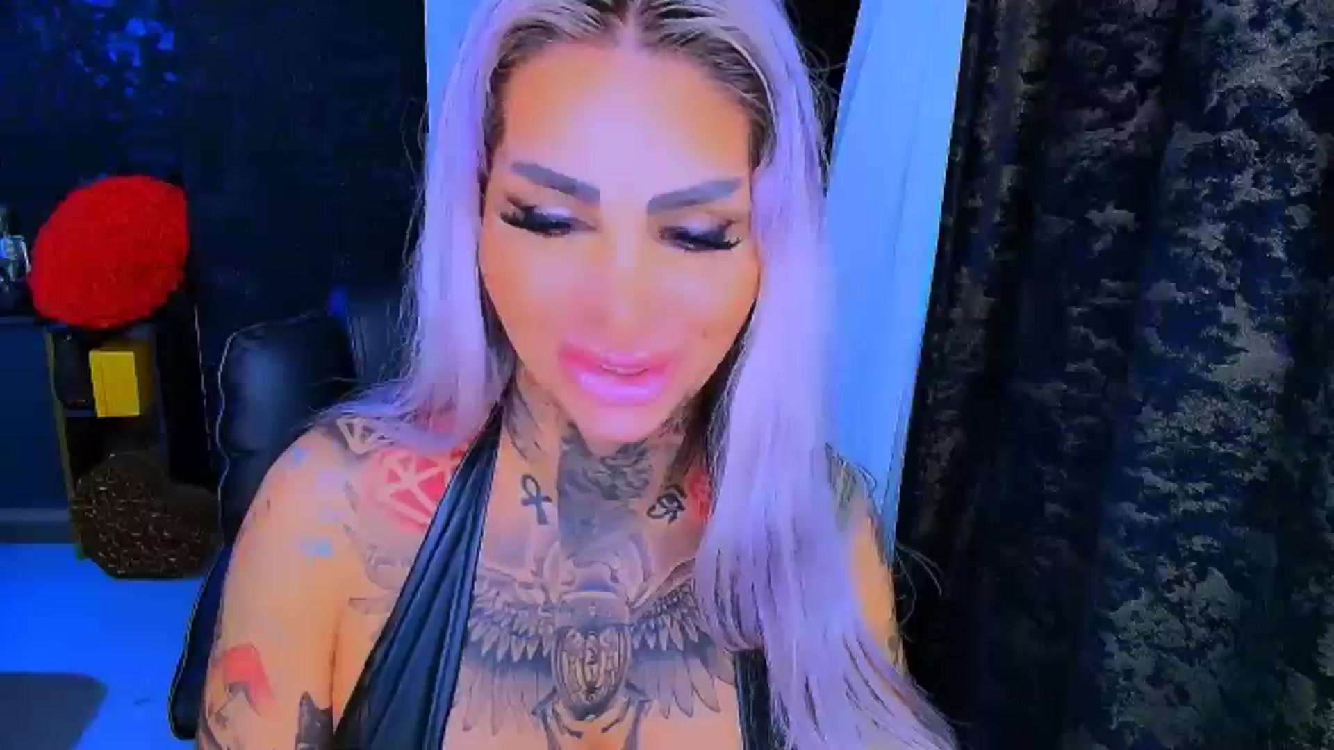 Gallery image thumbnail from BondGirl007's myfreecams stream on, 11/12/2025, 10:15 image 15 of 20