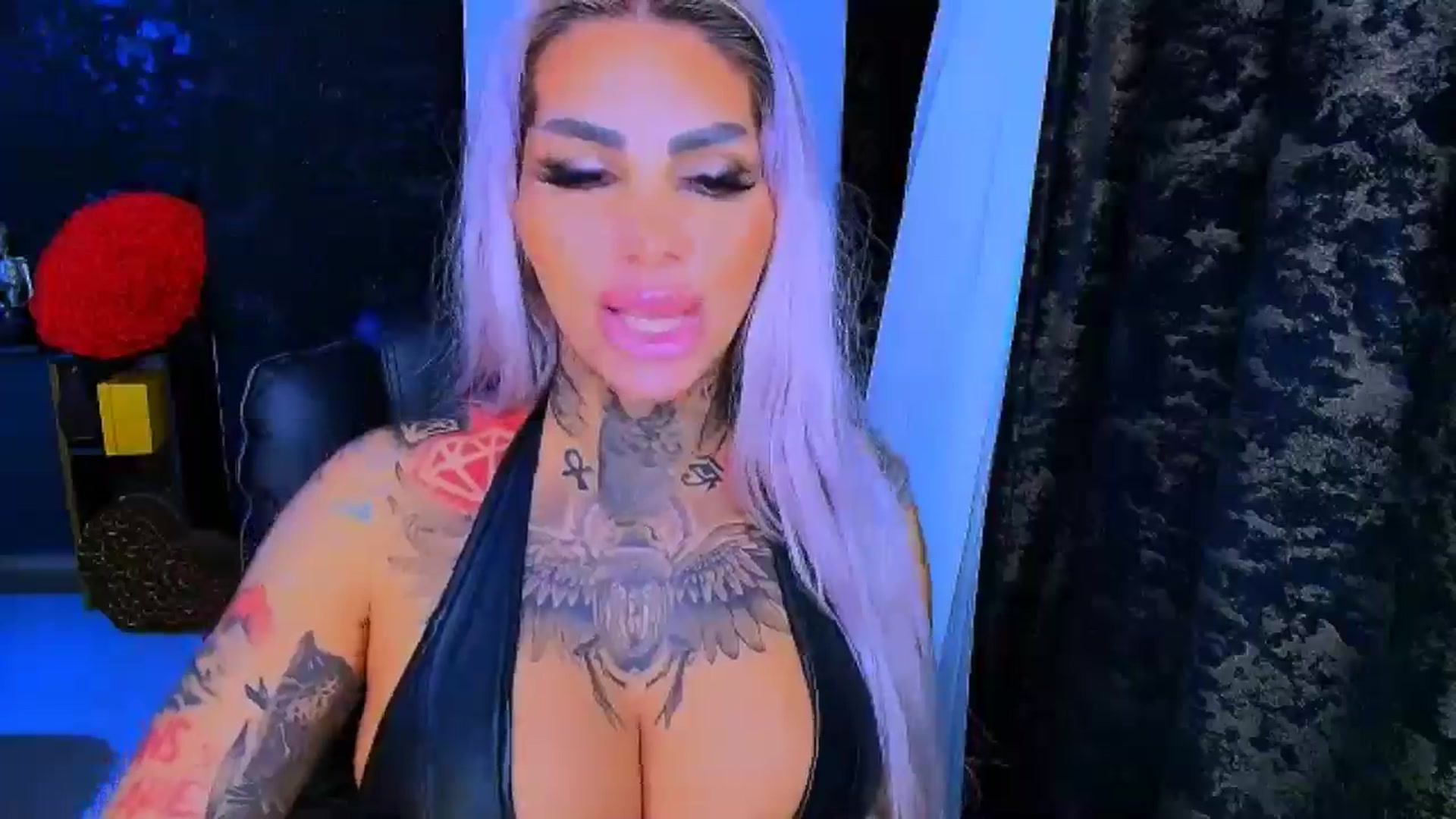 Gallery image thumbnail from BondGirl007's myfreecams stream on, 11/12/2025, 10:15 image 14 of 20
