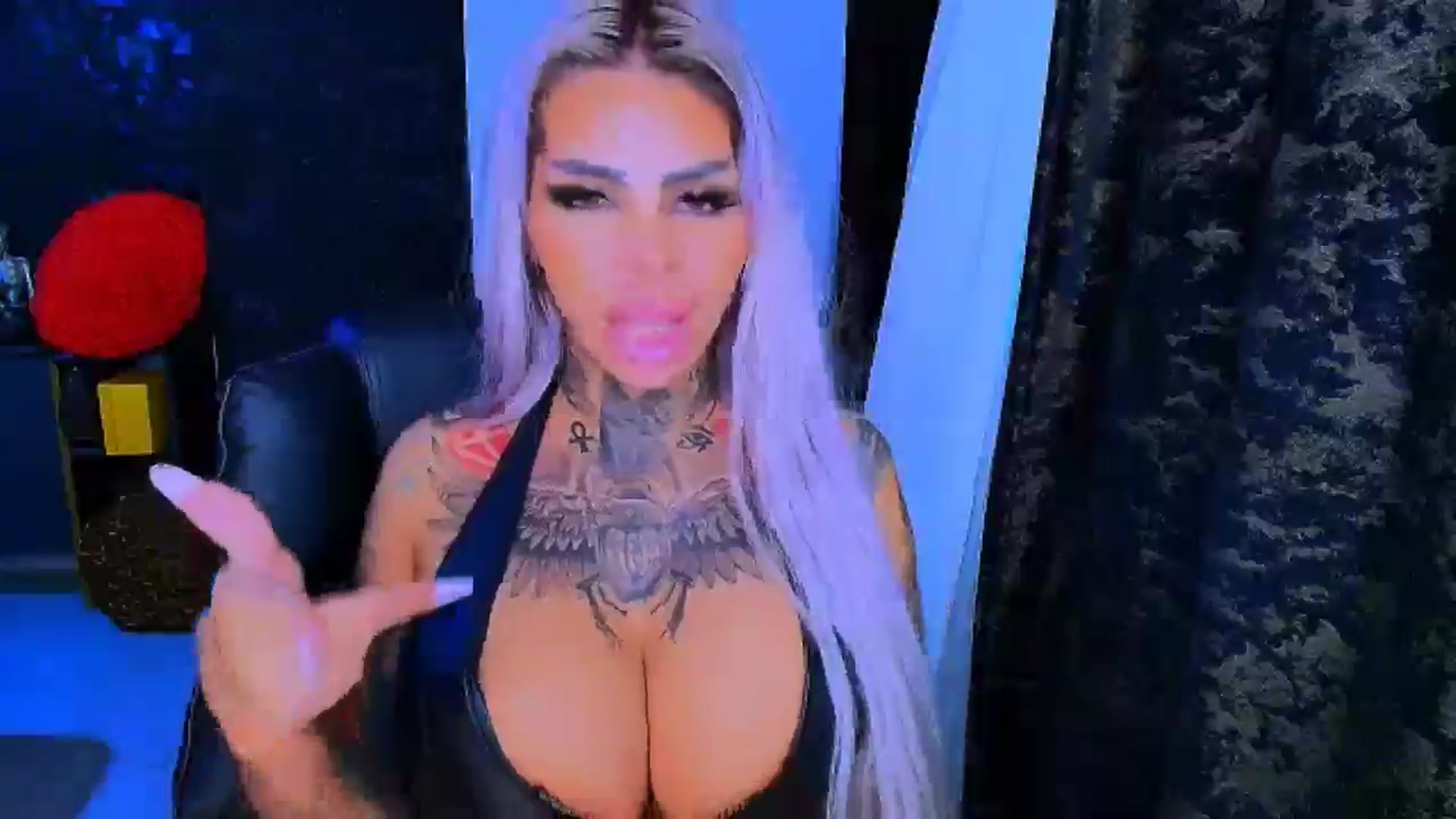 Gallery image thumbnail from BondGirl007's myfreecams stream on, 11/12/2025, 10:15 image 19 of 20