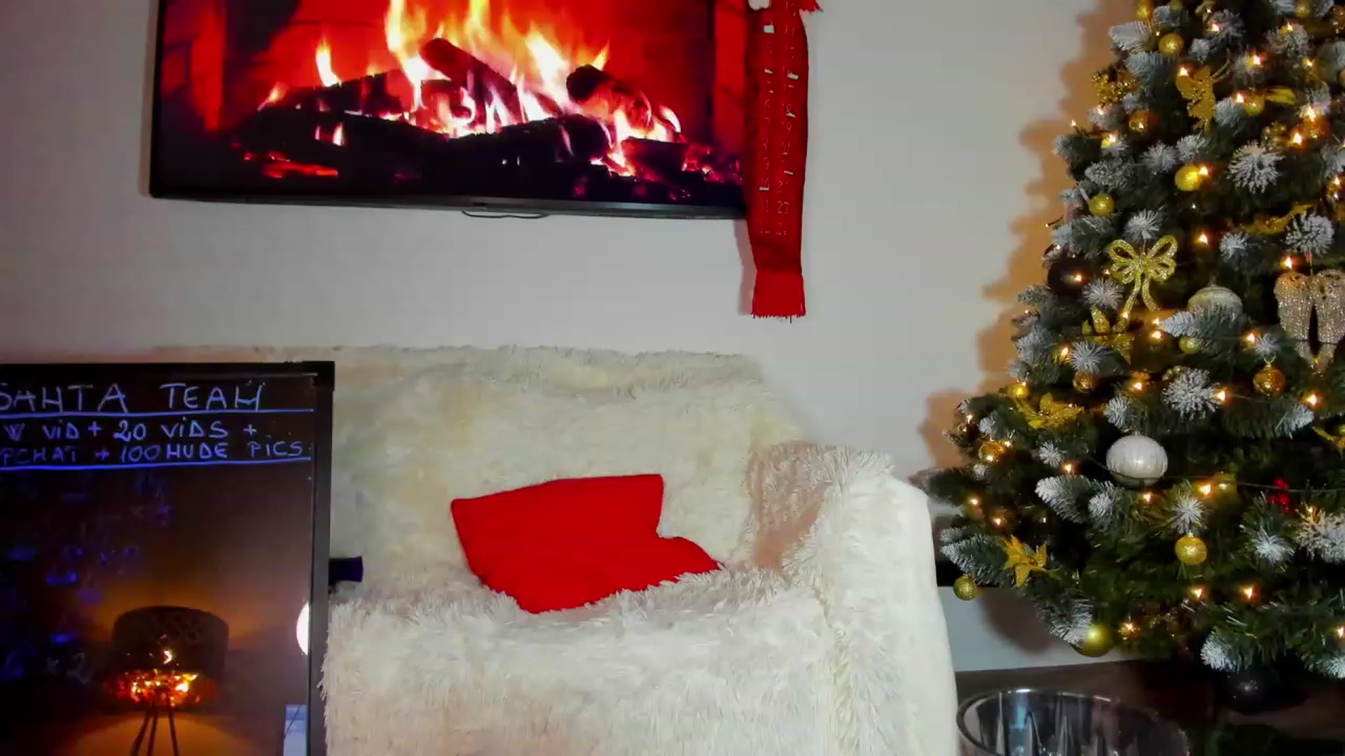 Gallery image thumbnail from BonerrrDonor's myfreecams stream on, 12/31/2022, 01:26 image 19 of 20