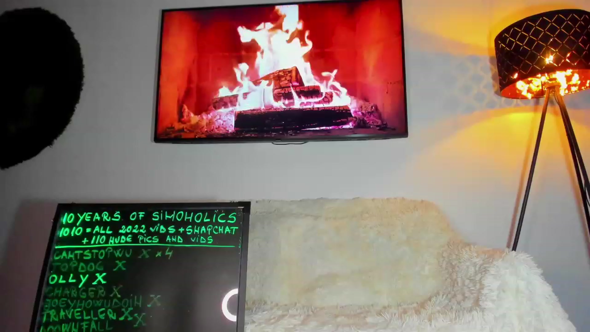 Gallery image thumbnail from BonerrrDonor's myfreecams stream on, 01/08/2023, 02:26 image 18 of 20