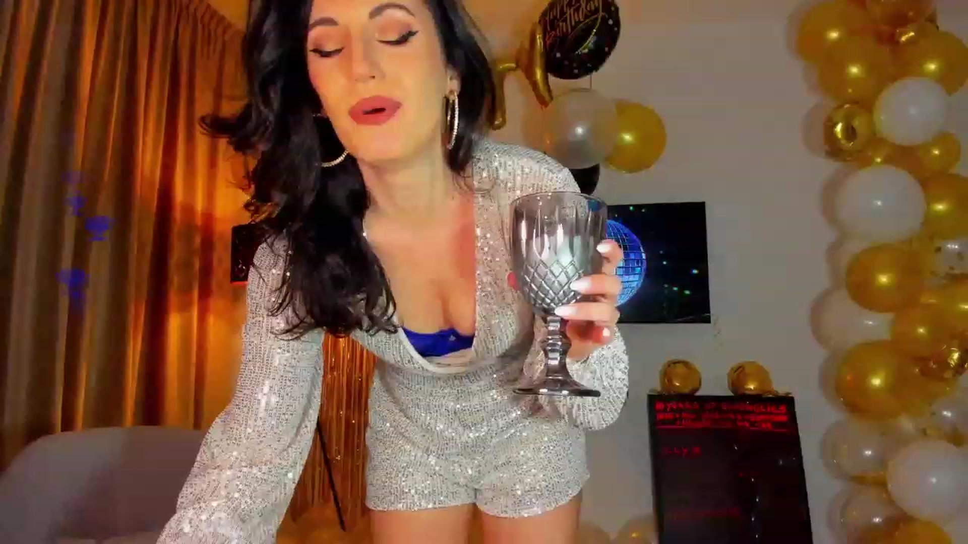 Gallery image thumbnail from BonerrrDonor's myfreecams stream on, 01/28/2023, 22:01 image 6 of 20