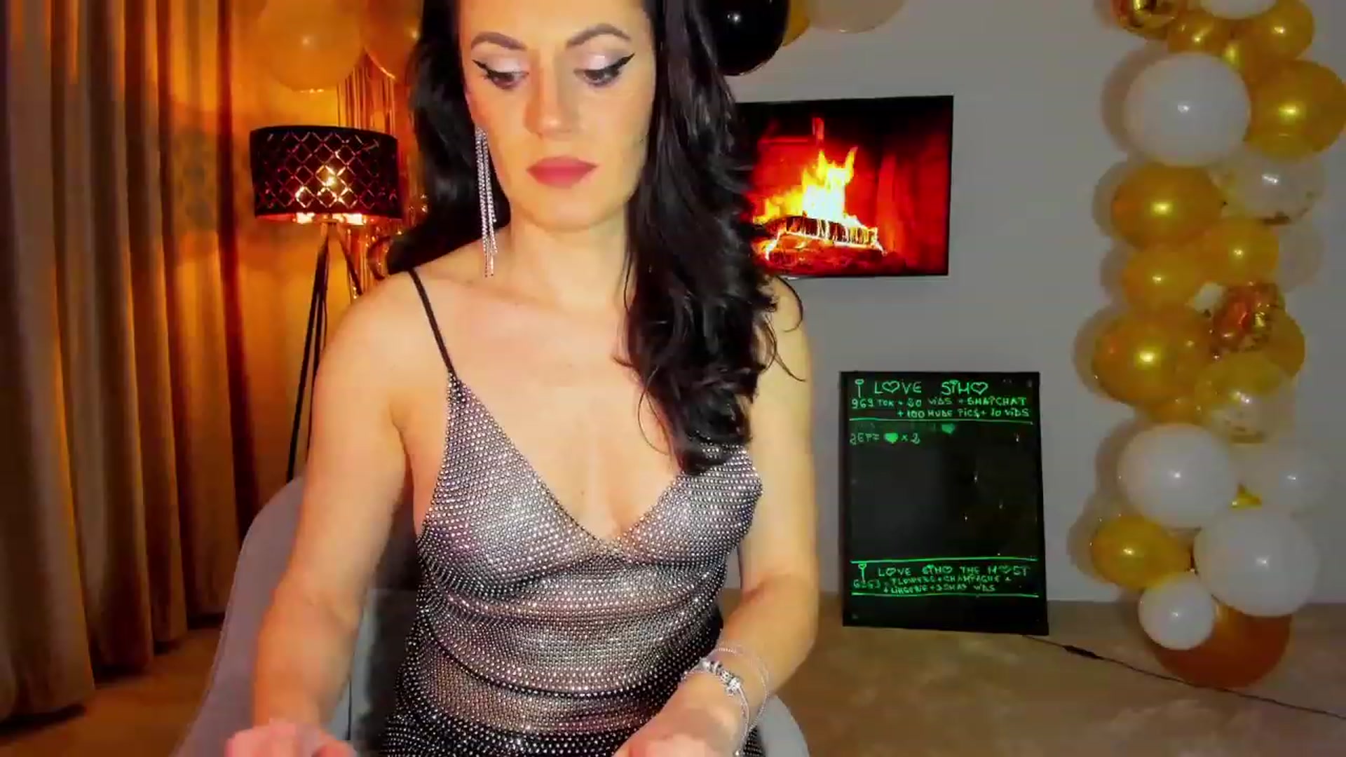 Gallery image thumbnail from BonerrrDonor's myfreecams stream on, 02/04/2023, 24:53 image 14 of 20
