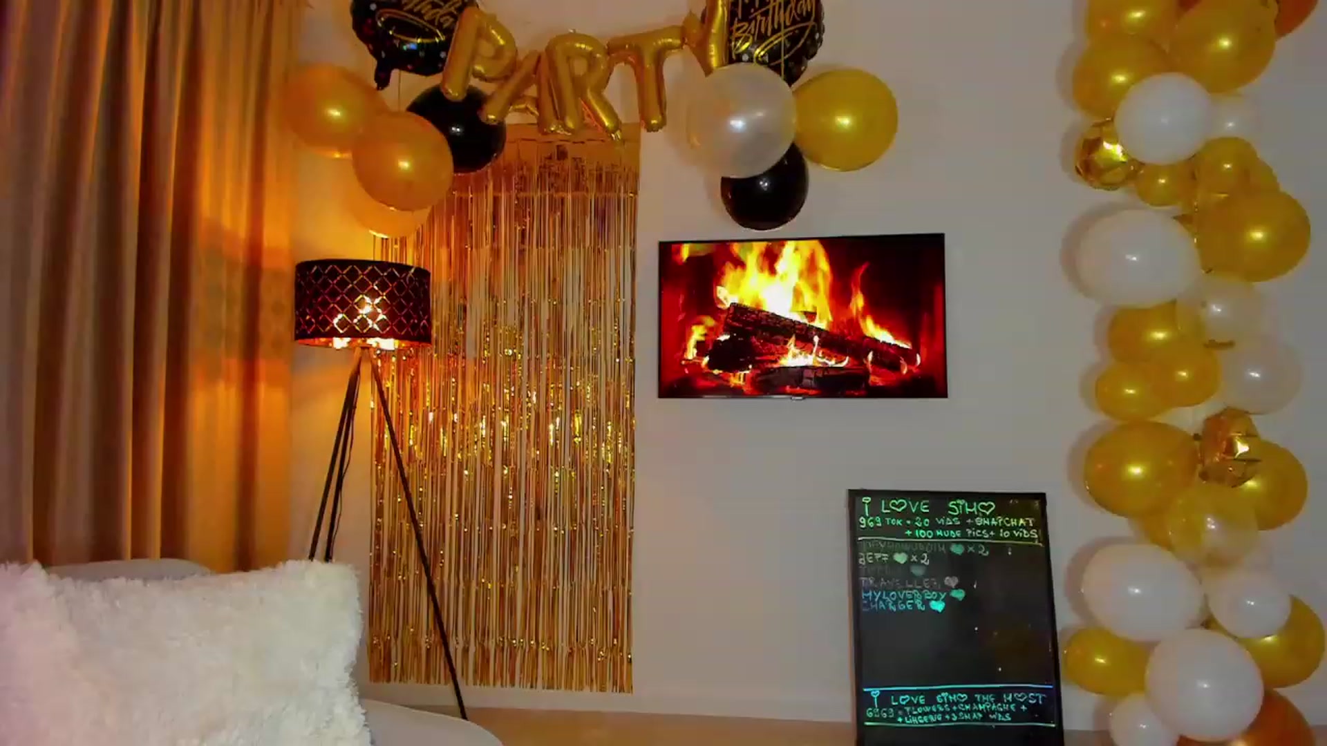 Gallery image thumbnail from BonerrrDonor's myfreecams stream on, 02/11/2023, 01:09 image 1 of 20