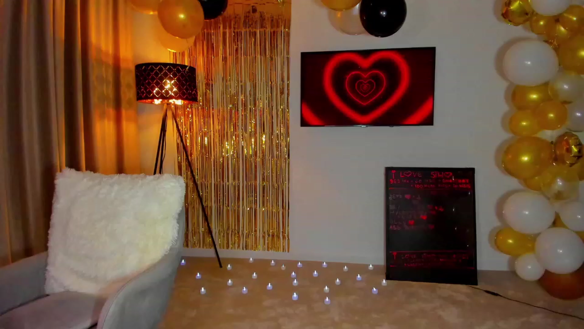 Gallery image thumbnail from BonerrrDonor's myfreecams stream on, 02/14/2023, 23:30 image 7 of 20