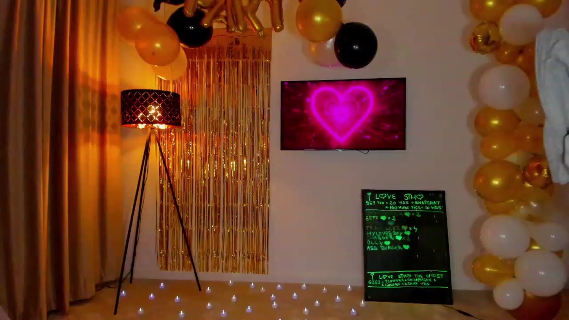 Gallery image thumbnail from BonerrrDonor's myfreecams stream on, 02/15/2023, 02:59 image 15 of 20