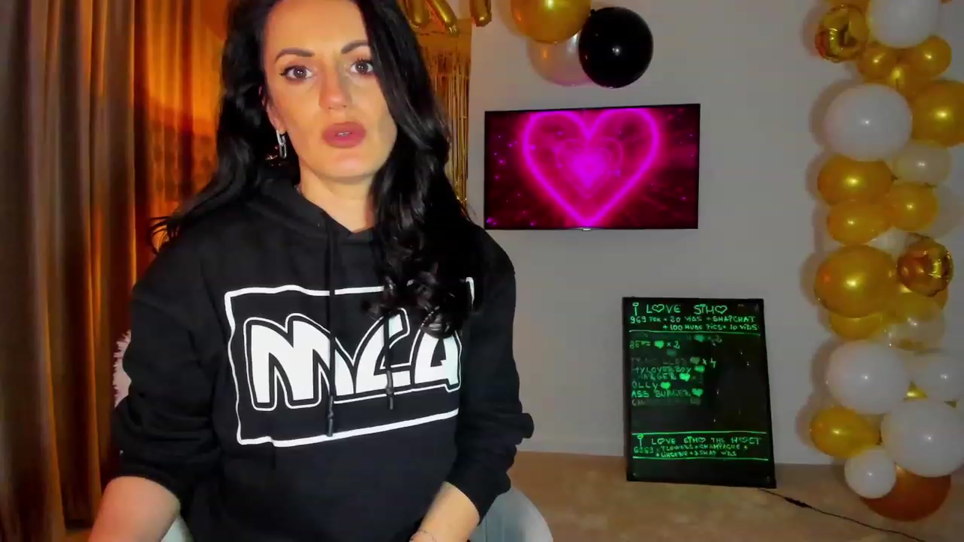 Gallery image thumbnail from BonerrrDonor's myfreecams stream on, 02/18/2023, 01:25 image 3 of 20