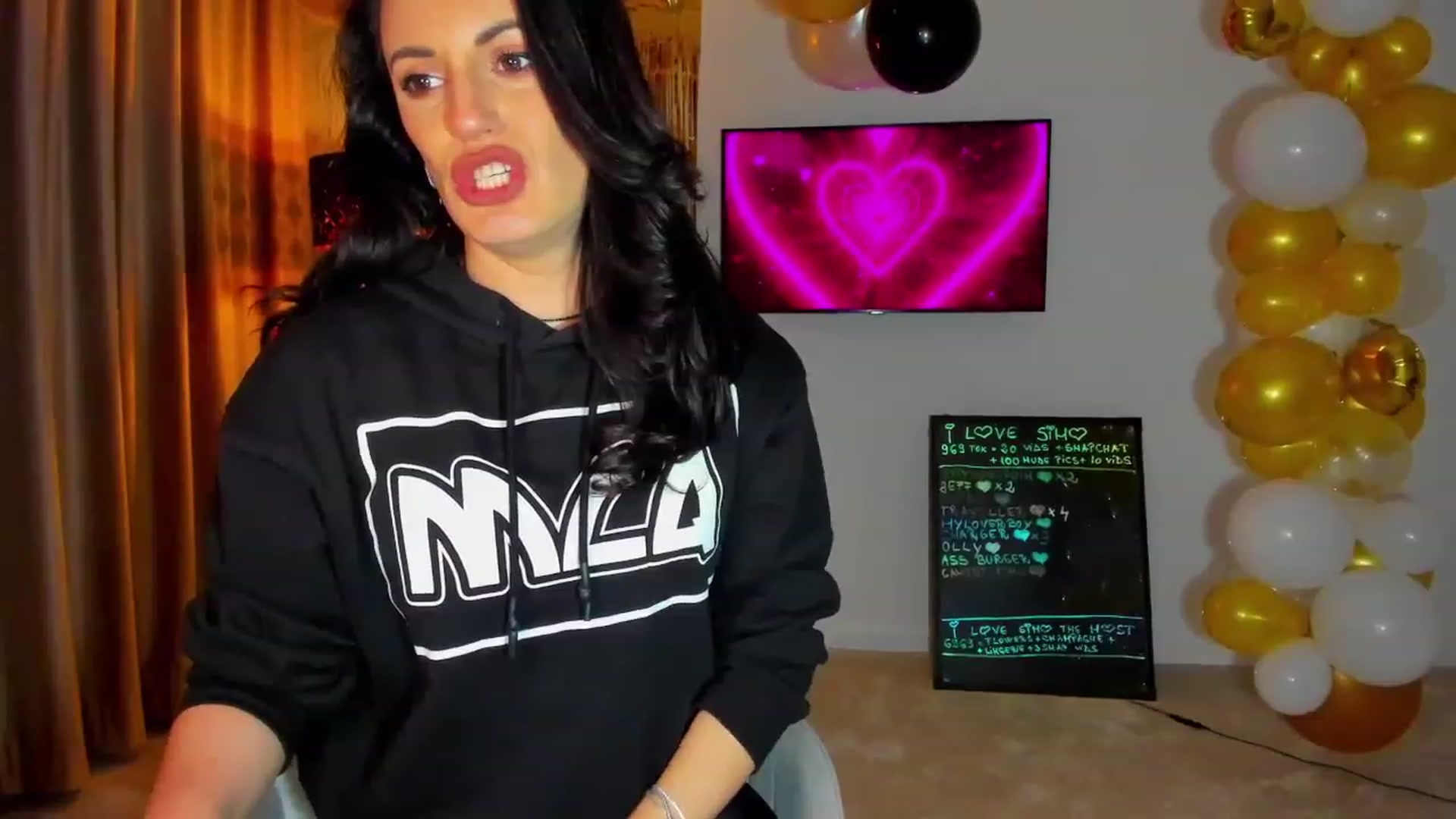 Gallery image thumbnail from BonerrrDonor's myfreecams stream on, 02/18/2023, 01:25 image 10 of 20