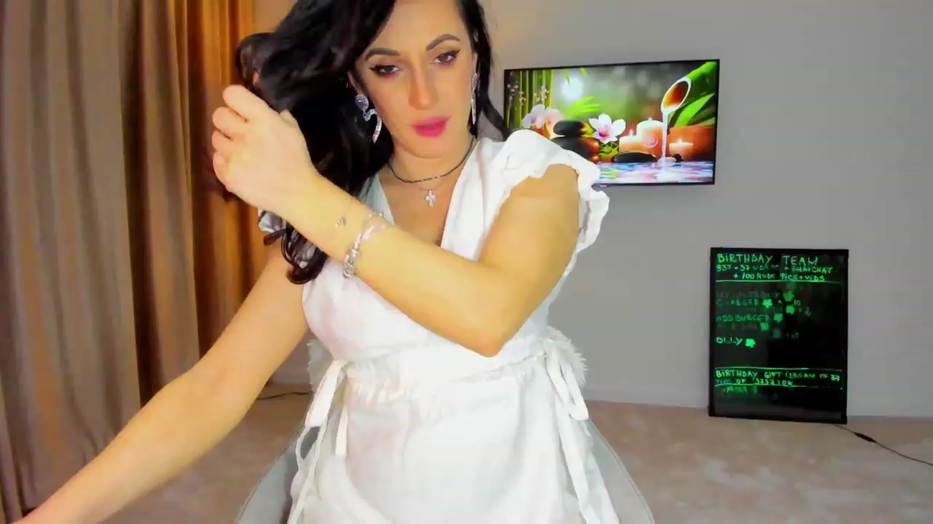 Gallery image thumbnail from BonerrrDonor's myfreecams stream on, 03/13/2023, 01:06 image 18 of 20