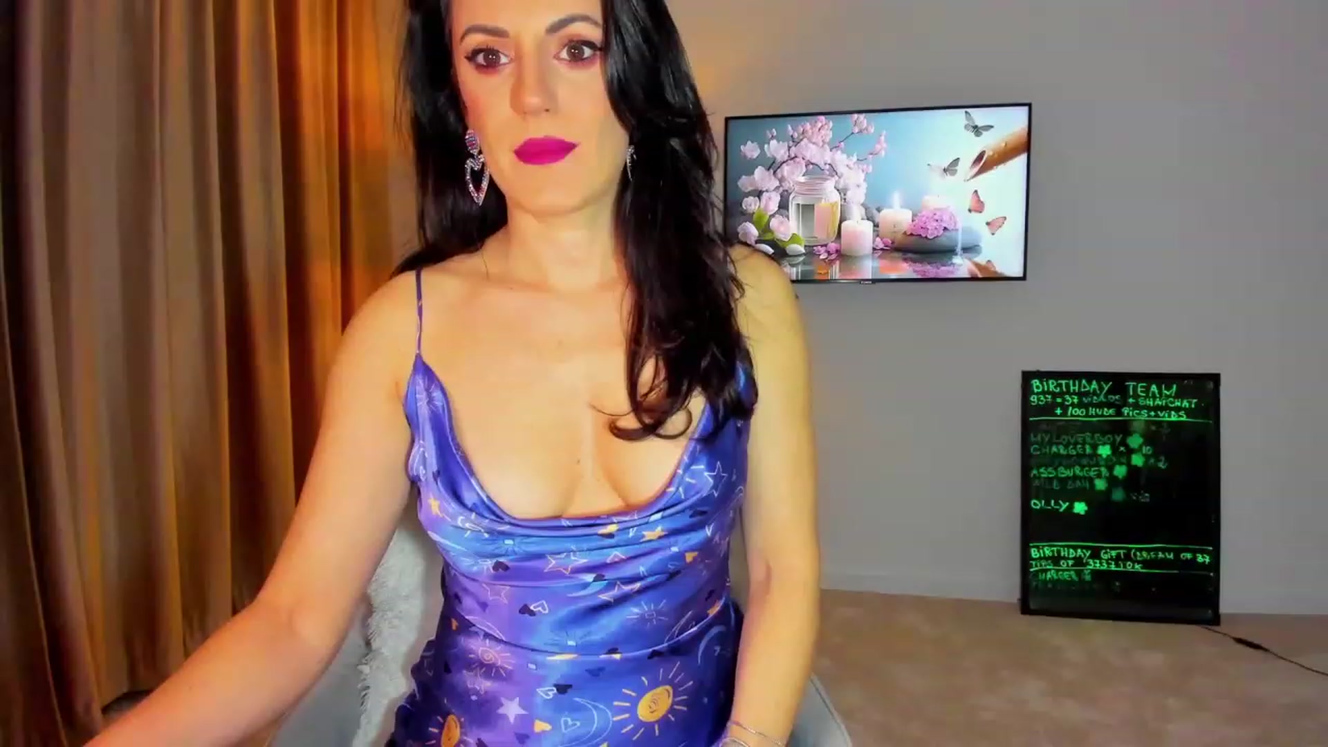 Gallery image thumbnail from BonerrrDonor's myfreecams stream on, 03/15/2023, 24:02 image 11 of 20
