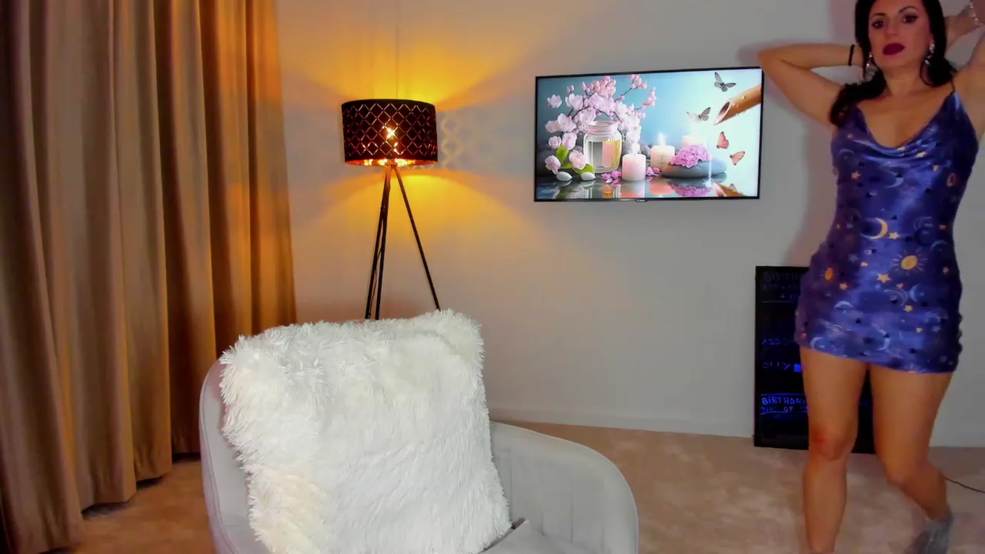 Gallery image thumbnail from BonerrrDonor's myfreecams stream on, 03/15/2023, 01:17 image 11 of 20