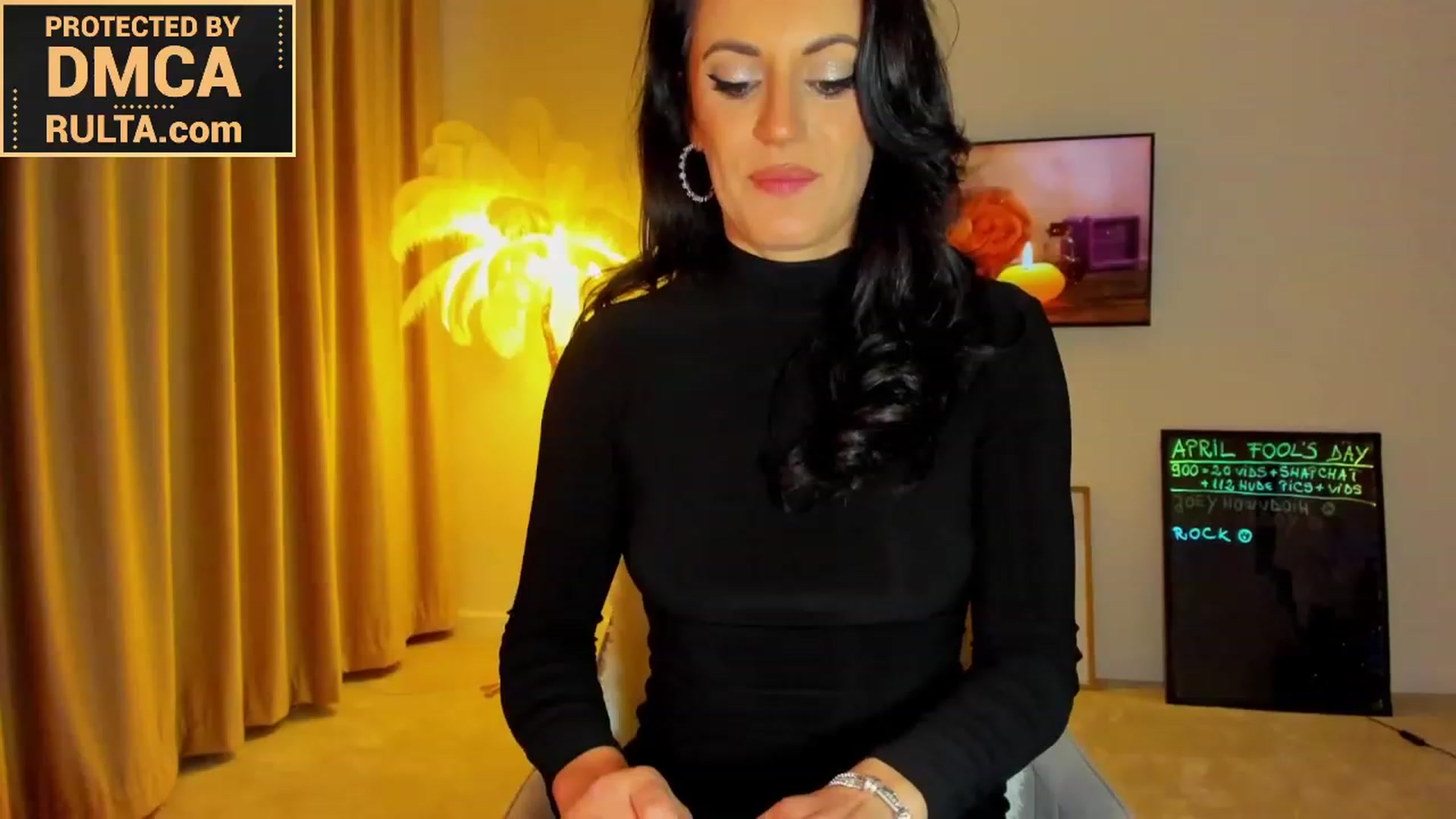 Gallery image thumbnail from BonerrrDonor's myfreecams stream on, 04/04/2023, 24:01 image 11 of 20