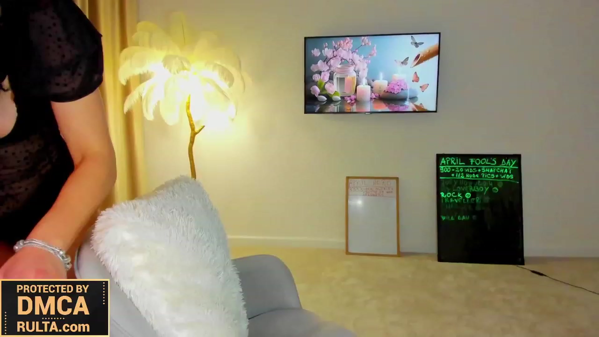 Gallery image thumbnail from BonerrrDonor's myfreecams stream on, 04/15/2023, 02:04 image 2 of 20